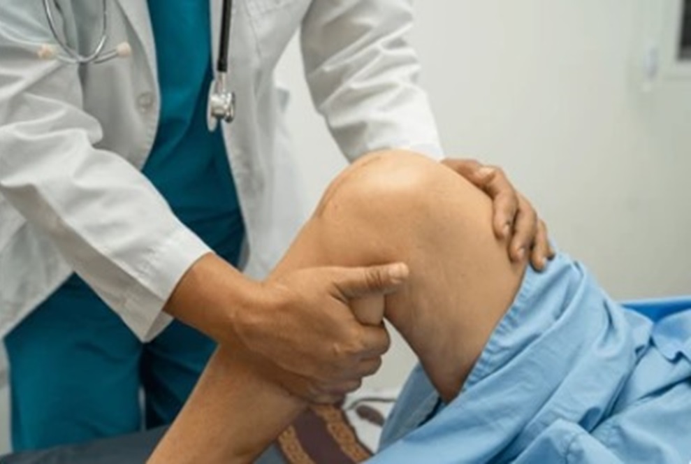 Pain Free Knee Replacement Surgery in Mumbai